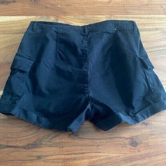 Garage High Waisted Cargo Shorts Size 9 - Picture 2 of 7